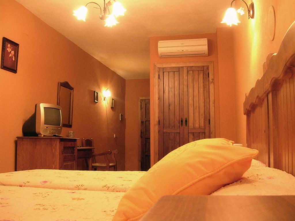 Hotel Posada Casas Viejas Benalup-Casas Viejas Oda fotoğraf